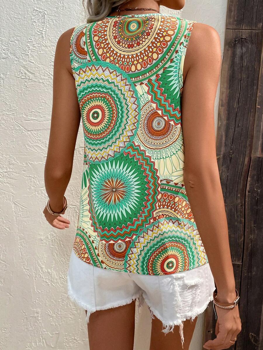 Blusa Gráfica Feminina Regata Estampada com Renda Recortada