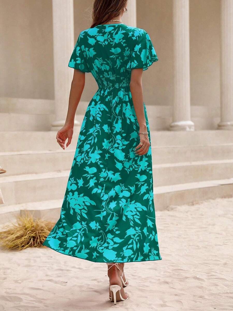Vestido Feminino com Estampa Folhagem, Decote em V e Fenda Lateral