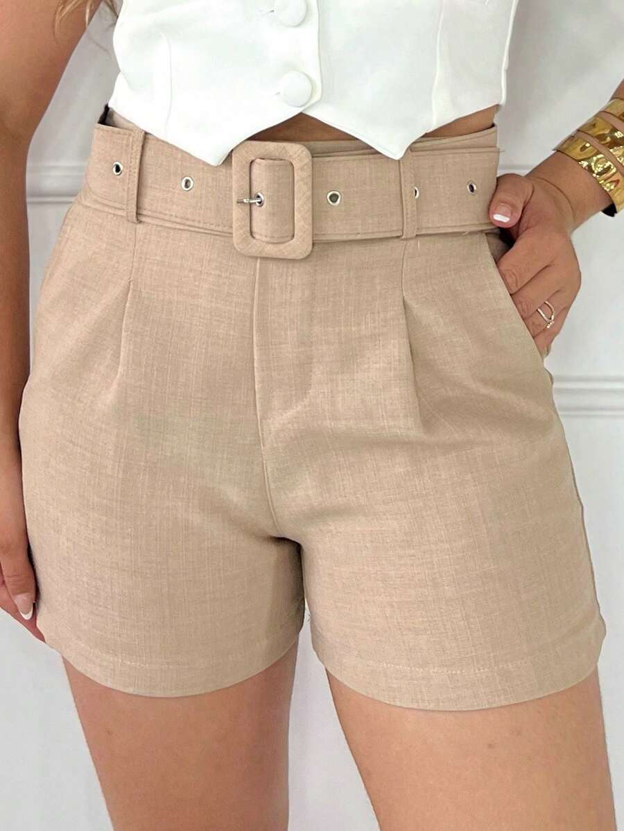 Short Feminino em Linho com Cinto Forrado e Zíper Lateral