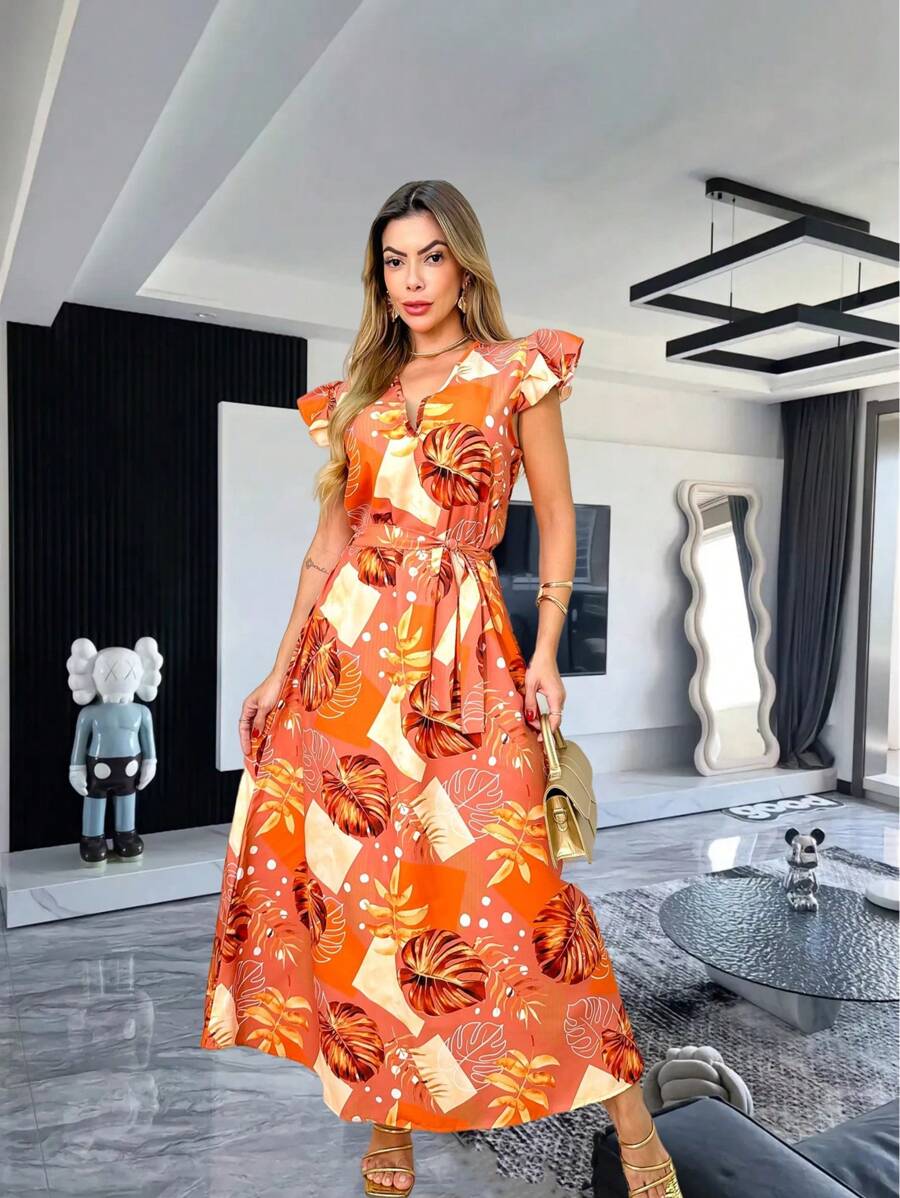 Vestido Feminino em Crepe Estampado Tropical