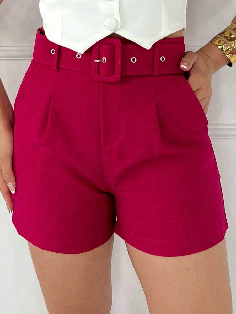 Short Feminino em Linho com Cinto Forrado e Zíper Lateral