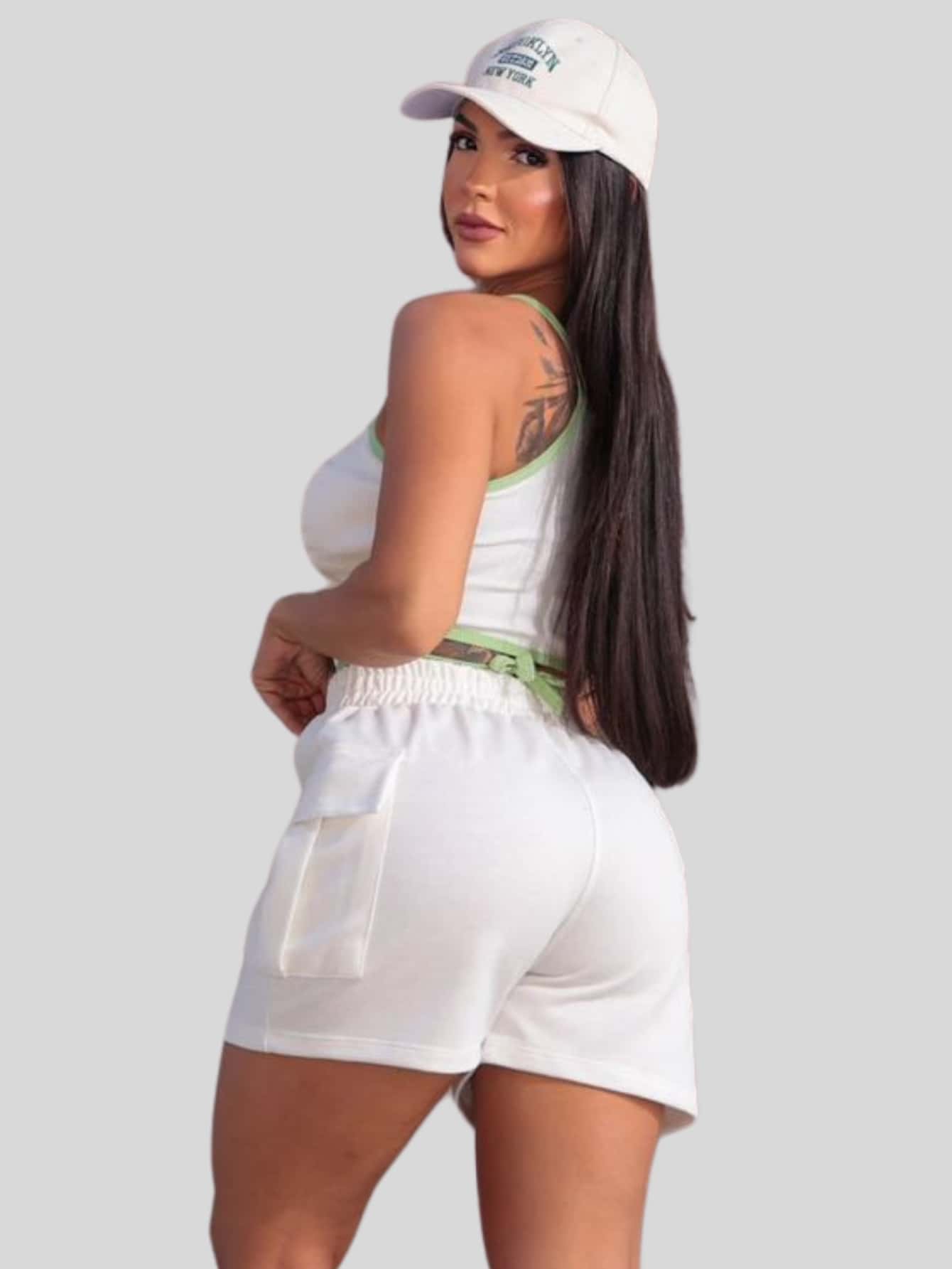 Conjunto Feminino Blusa e Short com Bolsos