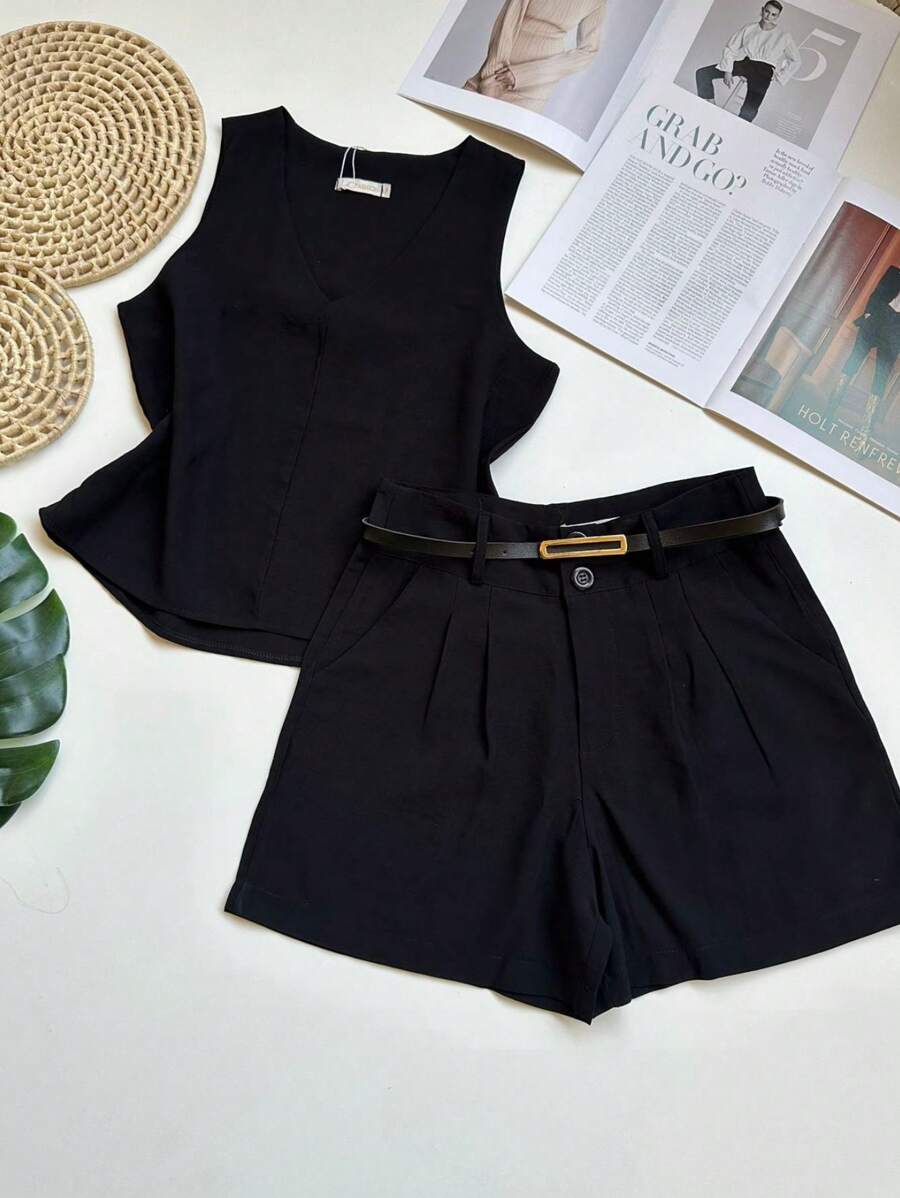 Conjunto Feminino em Linho com Blusa e Short