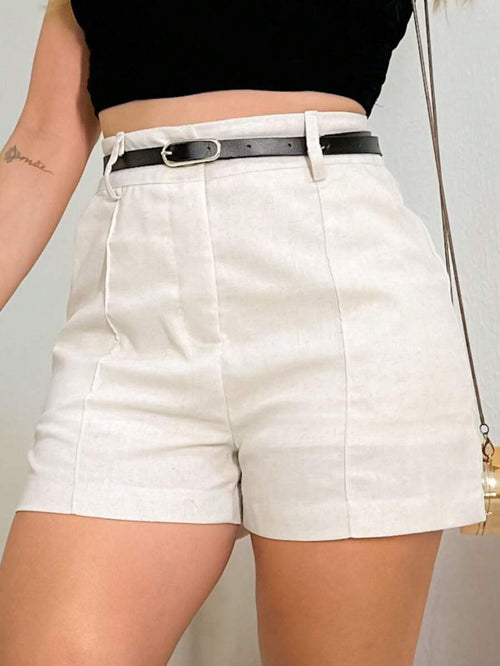 Short Feminino Viscoinho com Vinco e Cinto Fino