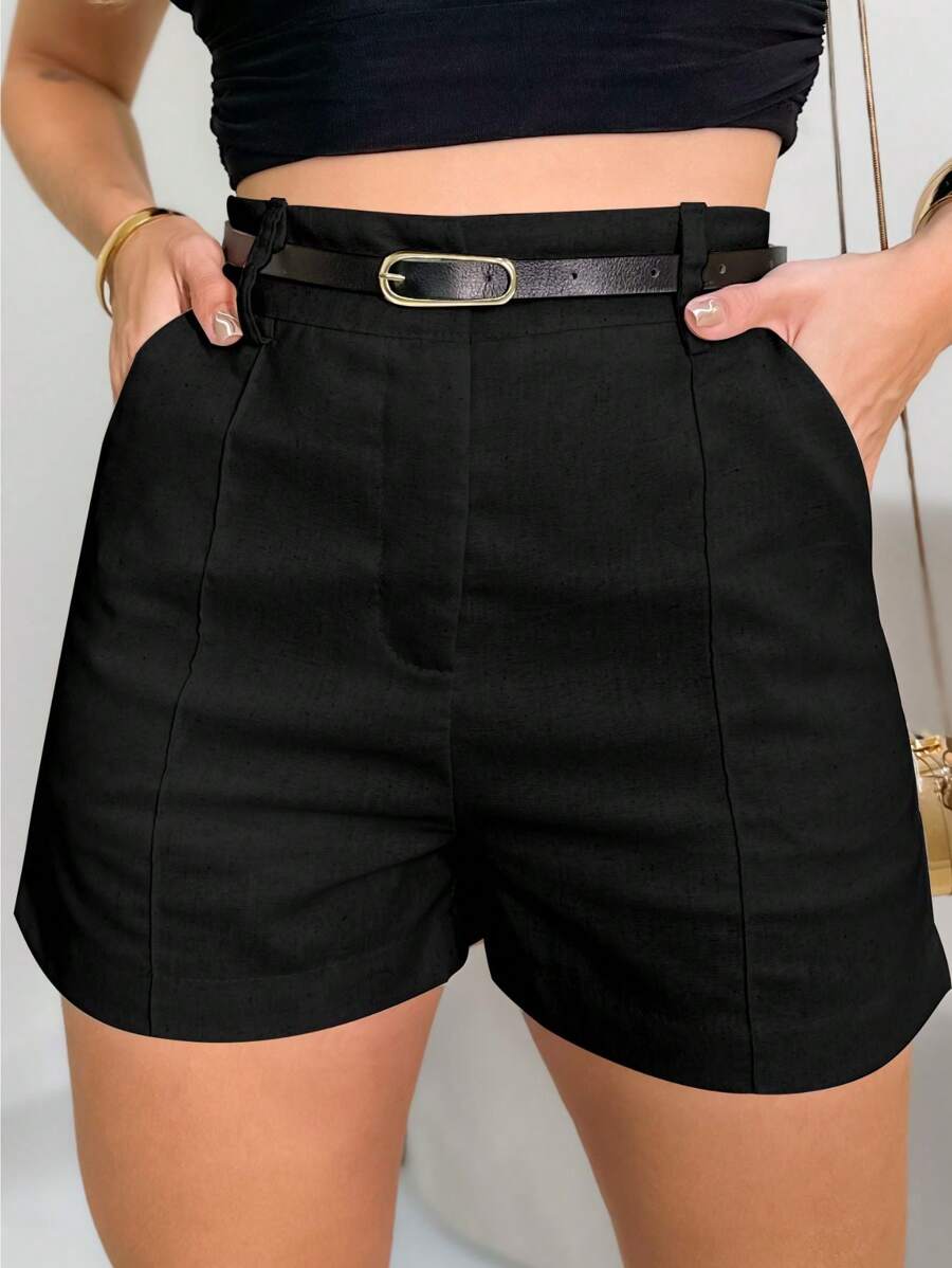 Short Feminino Viscoinho com Vinco e Cinto Fino