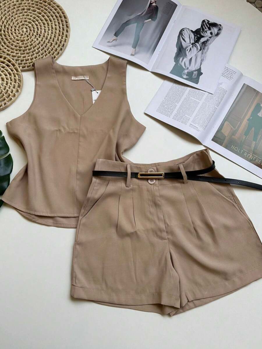 Conjunto Feminino em Linho com Blusa e Short