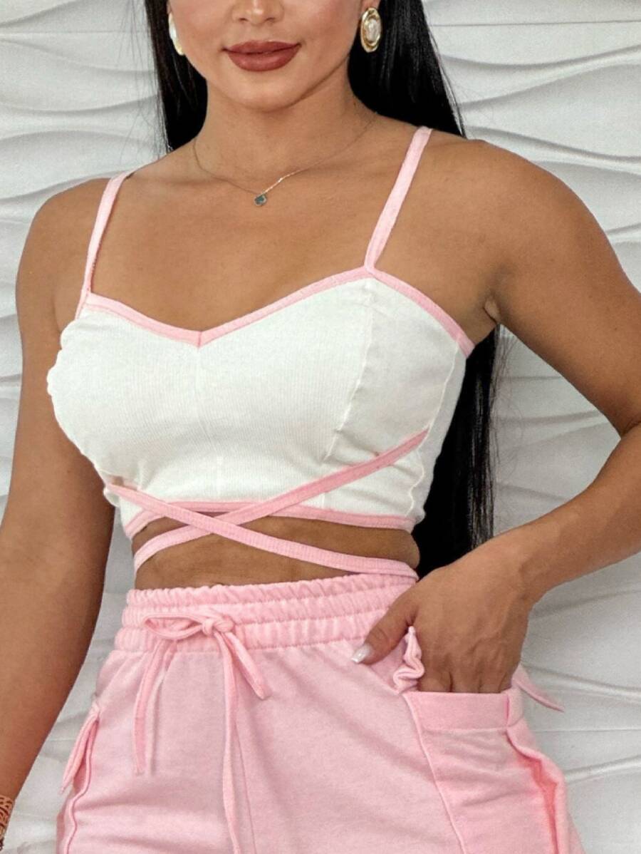 Conjunto Feminino Blusa e Short com Bolsos
