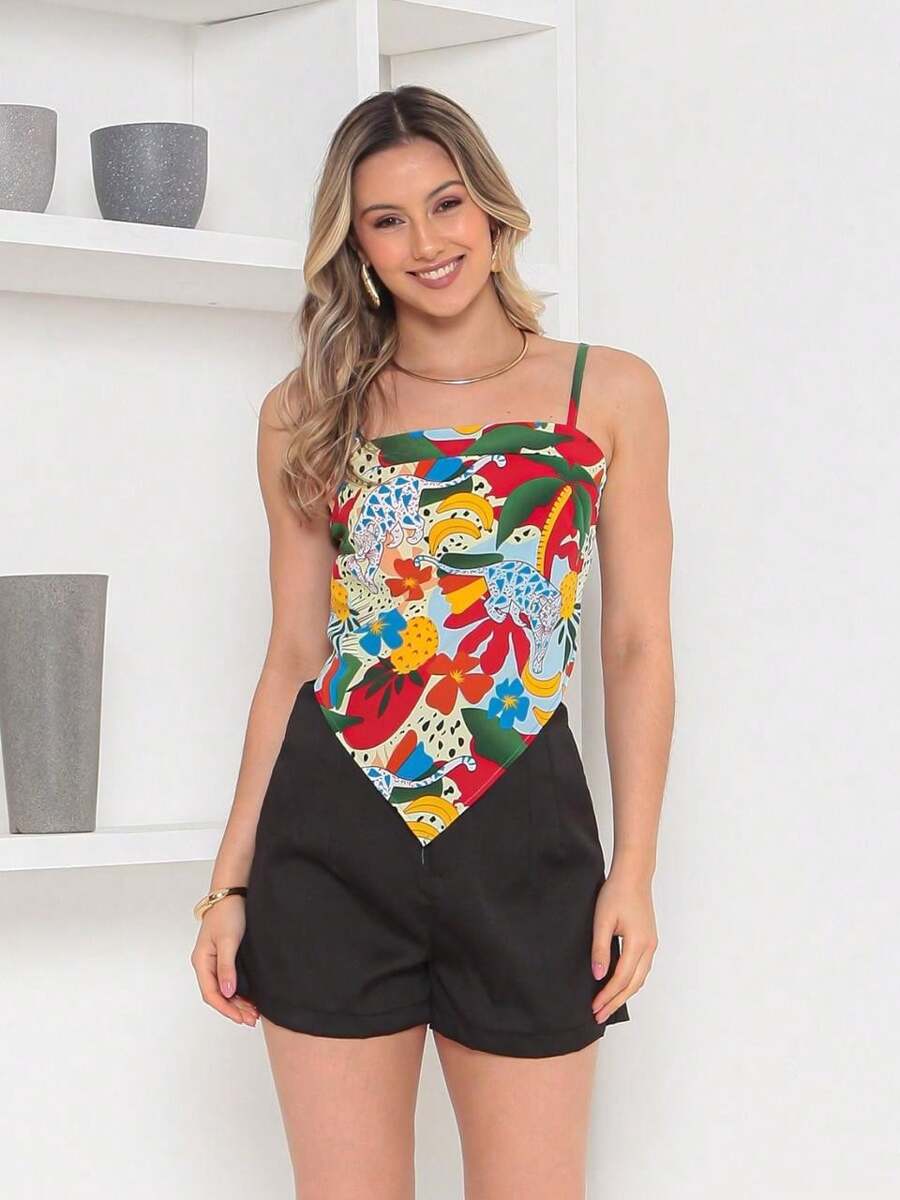 Conjunto Feminino Camisa com Amarração Atrás e Short com Zíper