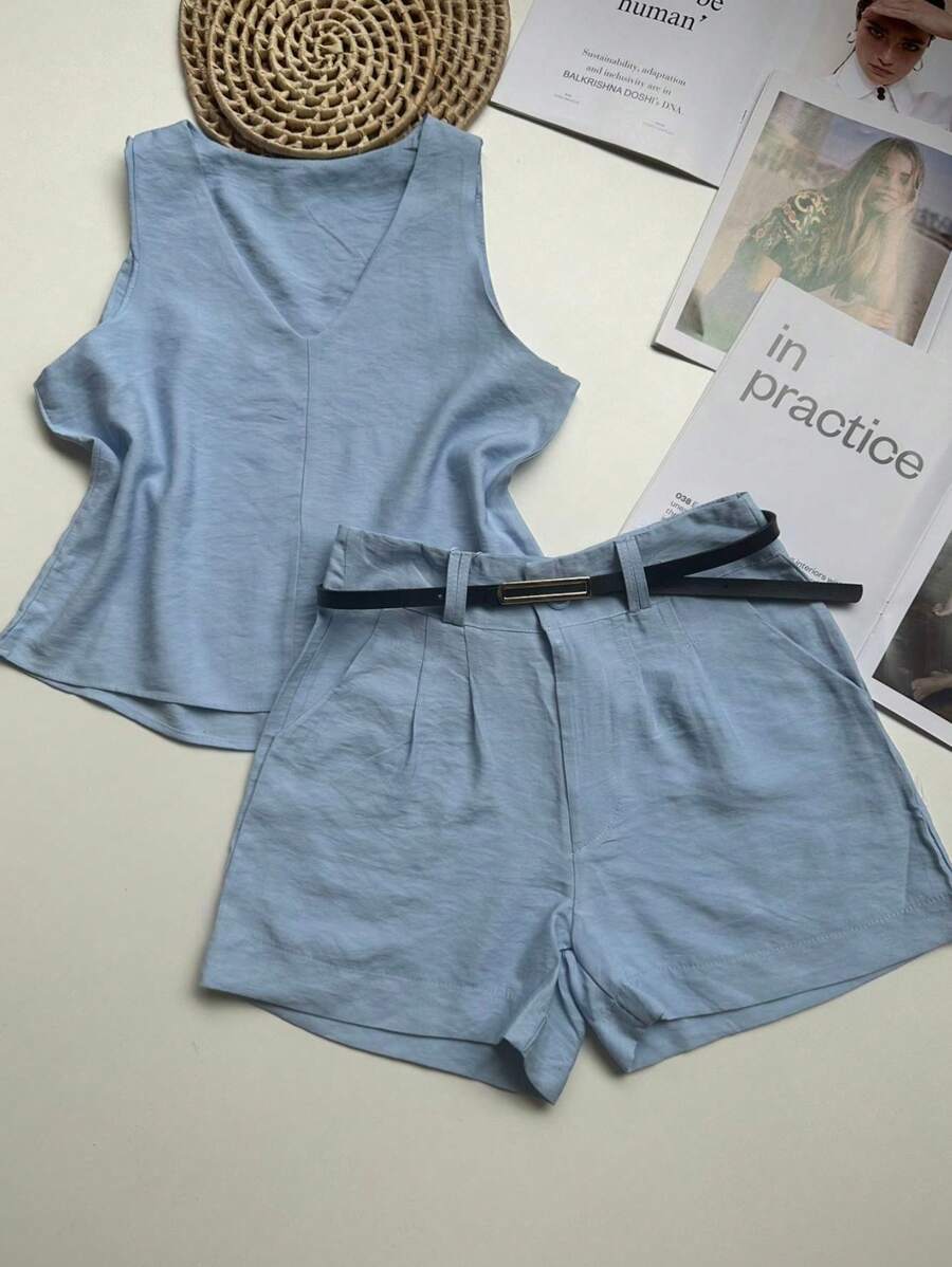Conjunto Feminino em Linho com Blusa e Short