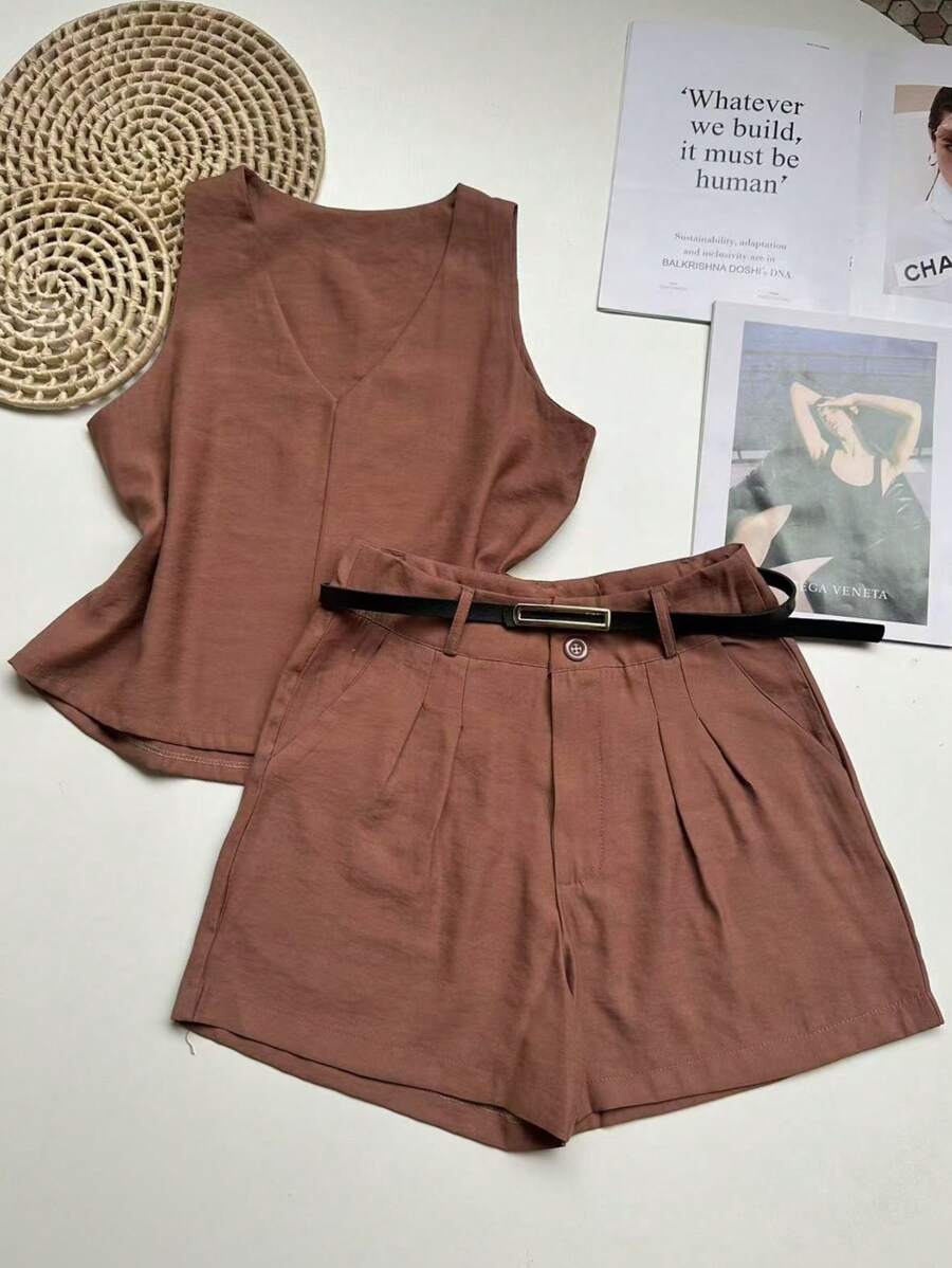 Conjunto Feminino em Linho com Blusa e Short