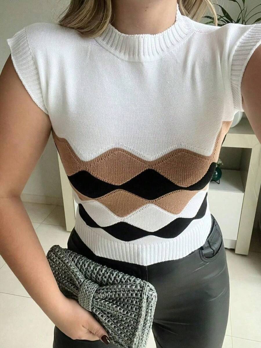 Cropped Feminino Tricô – Estilo Casual e Conforto