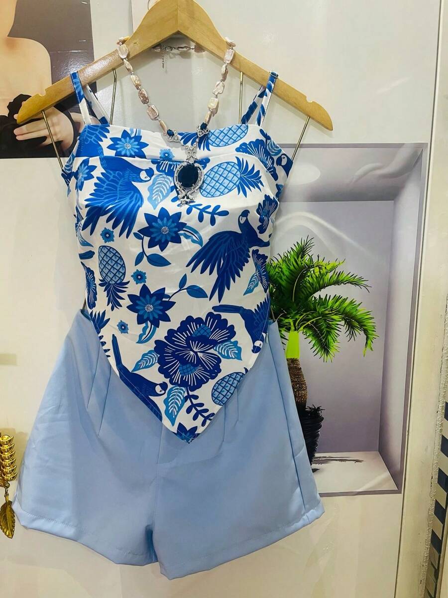 Conjunto Feminino Camisa com Amarração Atrás e Short com Zíper