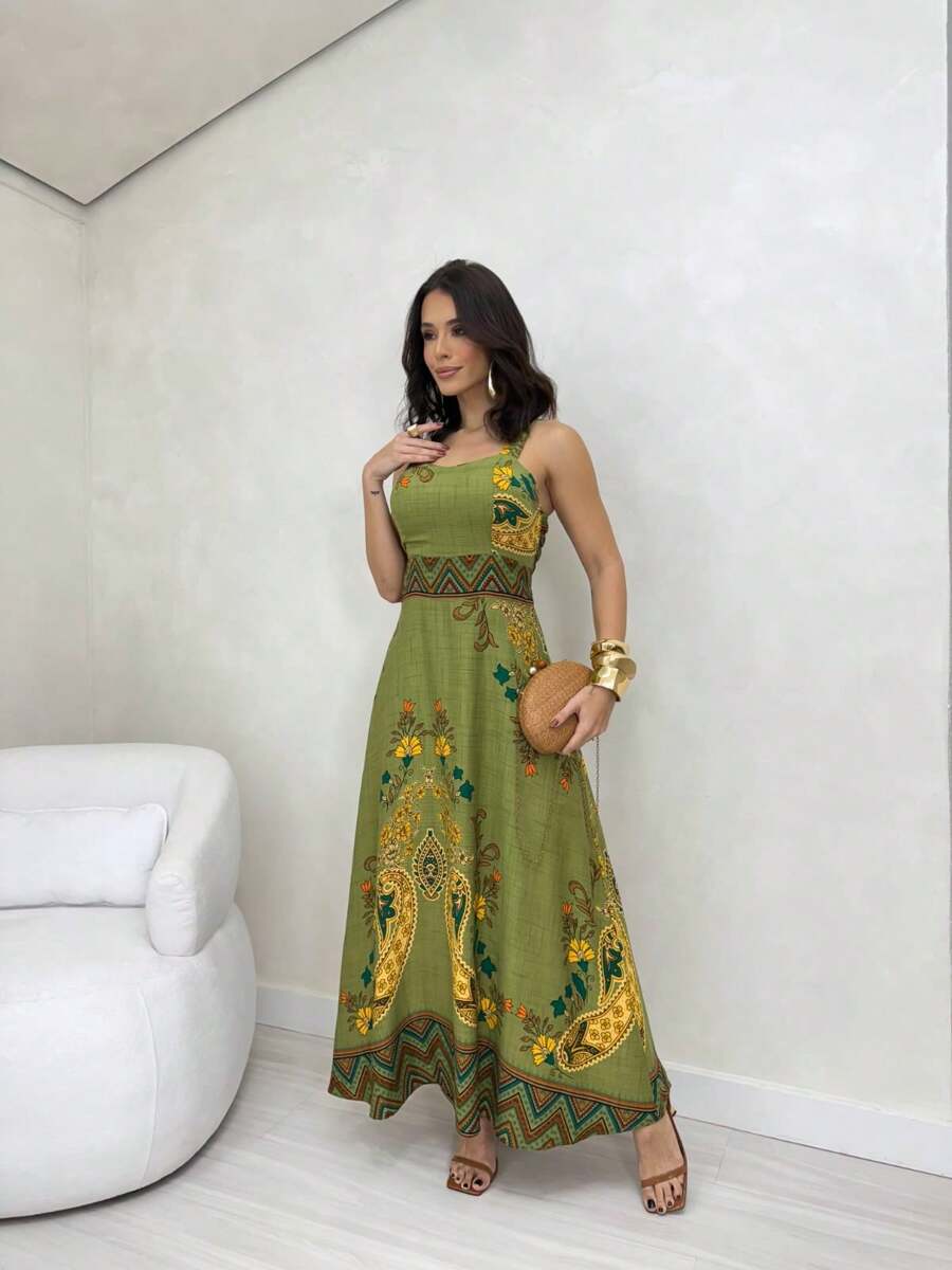 Vestido Longo Estampado com Alças Largas e Detalhes Étnicos Elegantes