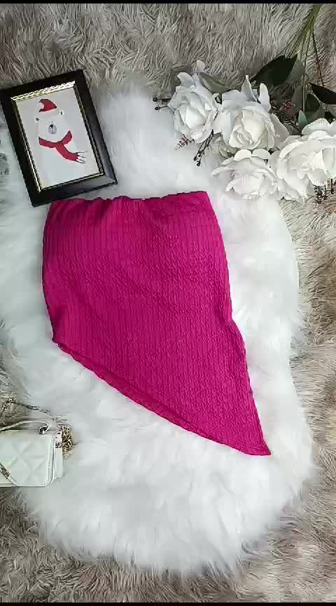 Blusa Tomara que Caia Assimétrica Bubble