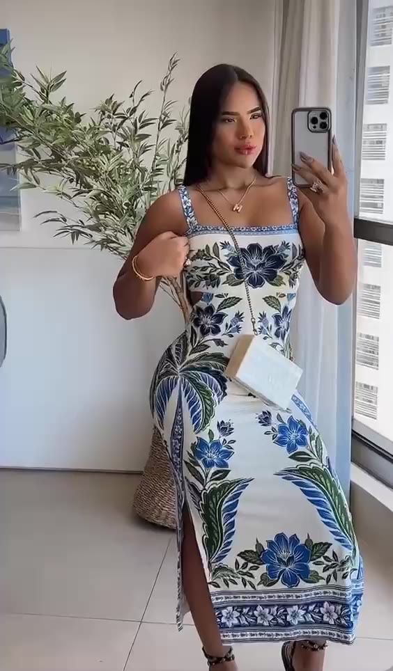 Vestido Feminino Estampado 3D Inspiração Farm Versátil e Elegante