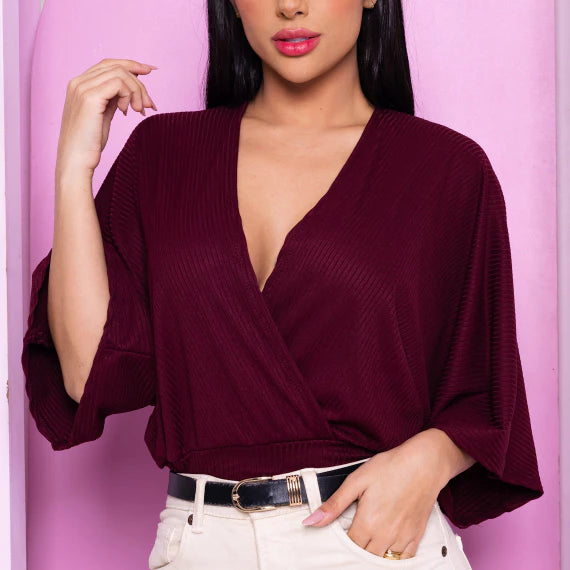 Cropped Transpassado Feminino Decote V Manga Morcego