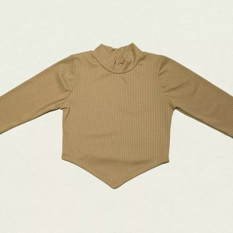 Cropped de bico manga longa feminina