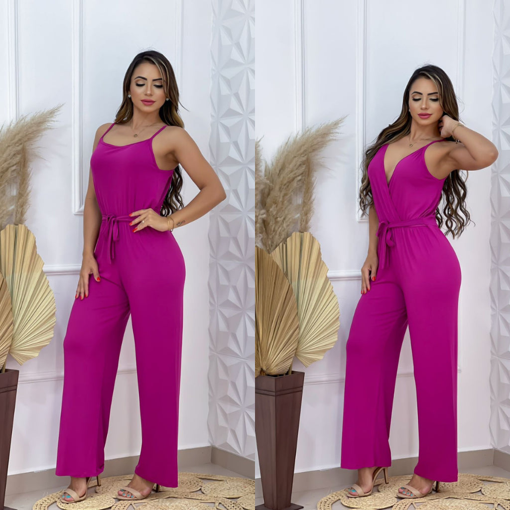 Macacão Longo Liso Moda Blogueira com Ajuste na Cintura e Gola V