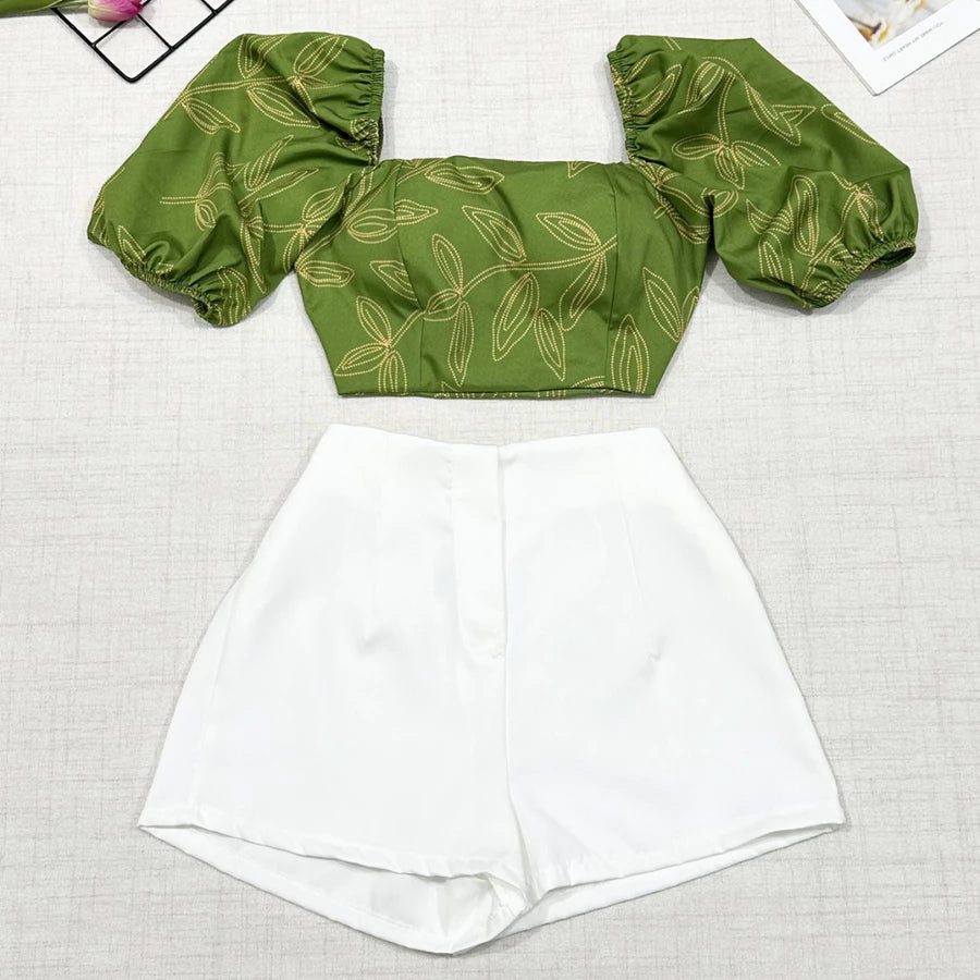 Conjunto Feminino Estampado – Camisa com Amarração + Short com Zíper