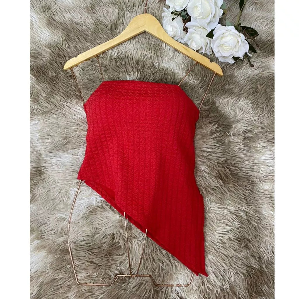 Blusa Tomara que Caia Assimétrica Bubble