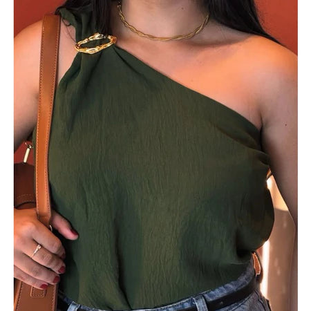 Blusa Feminina Duna Premium – Um Ombro Só com Manga Mula Manca e Fivela Dourada