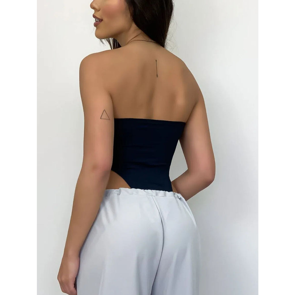 Body Feminino Tomara que Caia Sem Manga - Cavado na Cintura
