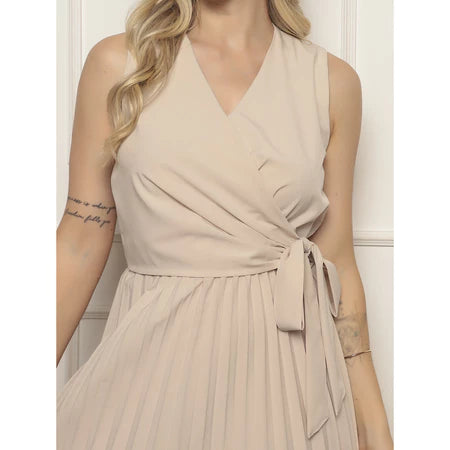 Vestido Midi Feminino em Crepinho com Decote Transpassado e Saia Plissada