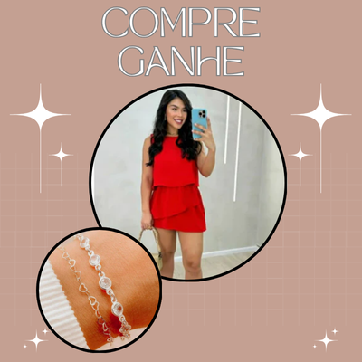 Na compra do Macaquinho Soltinho em Duna com Babados em Camadas e Amarração nas Costas, você ganha um Kit com 2 Pulseiras Prata 925