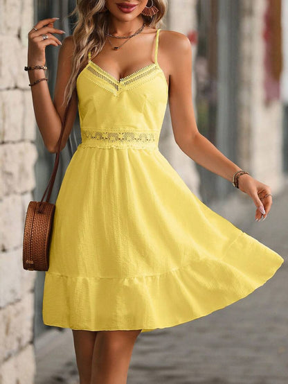 Vestido Feminino Curto com Anarruga, Gripir e Forro