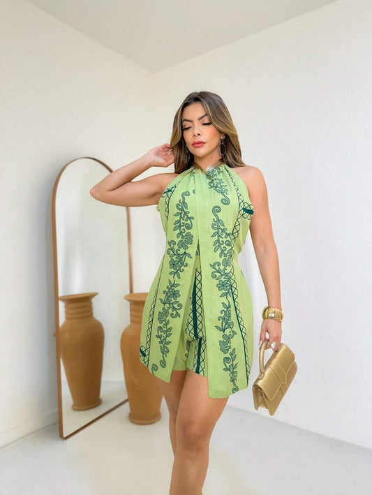Macaquinho Feminino Gola Alta Estampa Renda com Lastex nas Costas