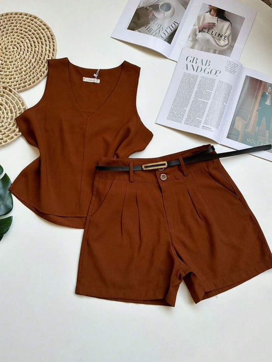 Conjunto Feminino em Linho com Blusa e Short