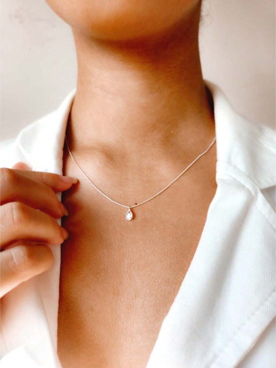 Colar Gargantilha Ponto de Luz Gota 45 cm em Prata Pura 925