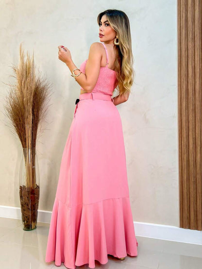 Conjunto Feminino com Blusa e Saia em Algodão