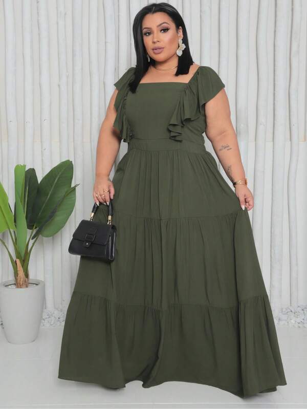 Vestido Plus Size Longo com Alça e Babado no Ombro