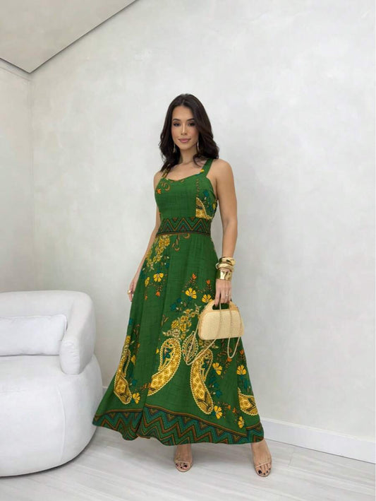 Vestido Longo Estampado com Alças Largas e Detalhes Étnicos Elegantes