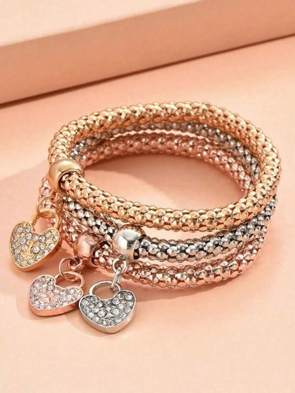 Conjunto de 3 Pulseiras Femininas Minimalistas com Coração