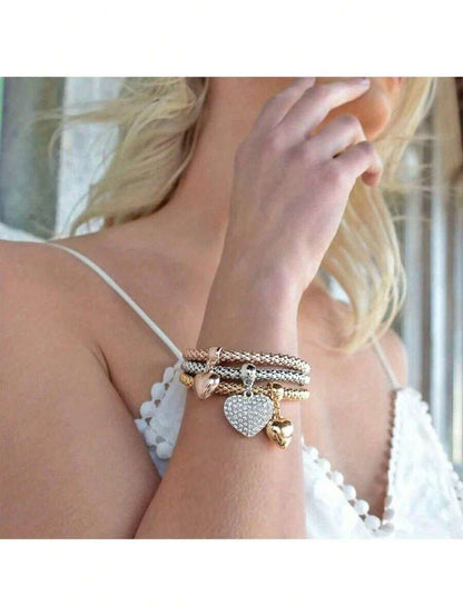 Conjunto de 3 Pulseiras Femininas Minimalistas com Coração