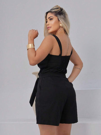 Macaquinho Feminino Giovana em Linho com Cinto e Bolsos