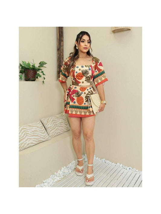 Conjunto Moda Gringa Estampado Floral Tropical – Cropped com Amarração + Short Saia