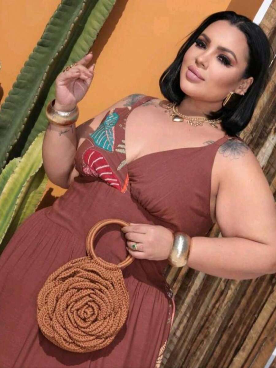 Vestido Feminino Longo Plus Size com Alça