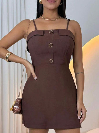 Macaquinho Feminino Curto com Botões Frontais e Alças Finas