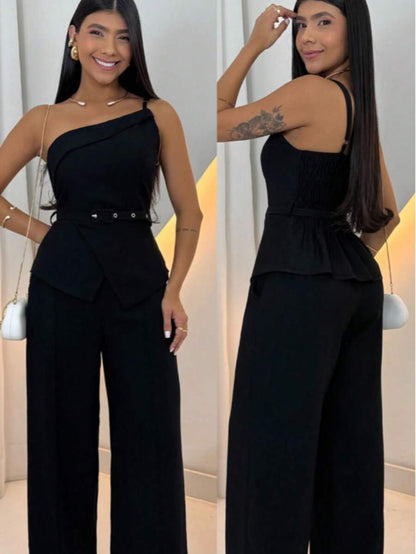 Conjunto Feminino Elegante com Blusa Assimétrica de Um Ombro e Calça Pantalona com Cinto