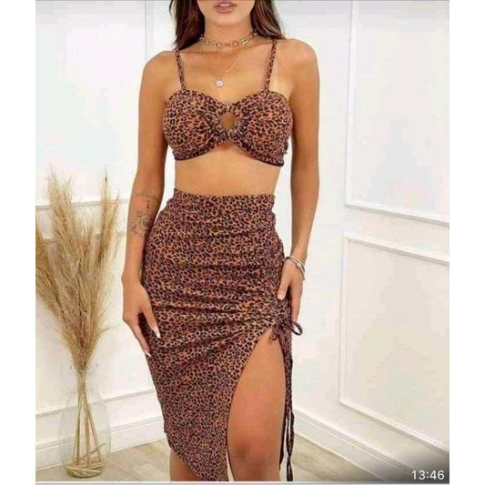 conjunto saia lápis fenda+top cropped alça