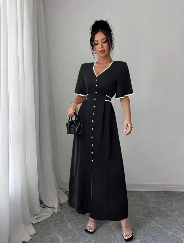 Vestido Longo Feminino Luxo com Detalhes de Botão