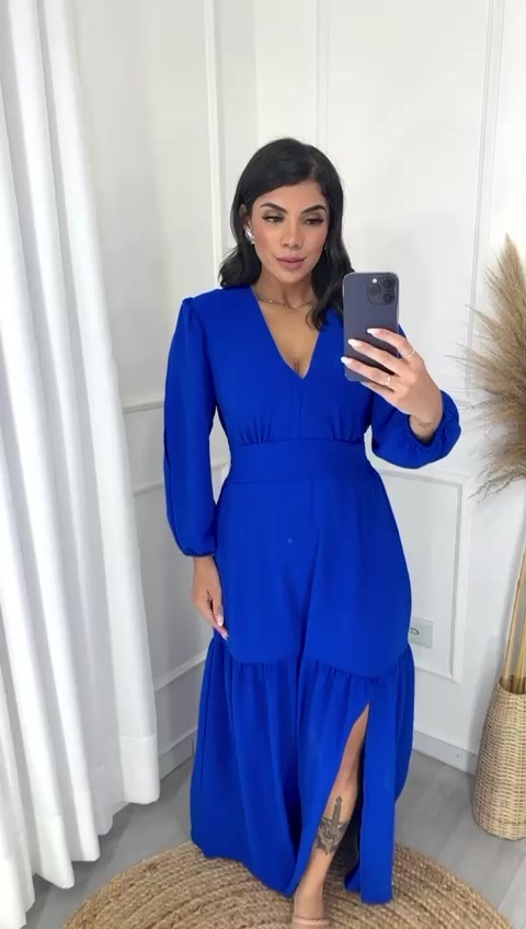 Vestido manga 3/4 com fenda longo feminino tecido Duna e viscolinho abertura nas Manga.