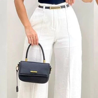 Calça Feminina Pantalona Alfaiataria Elegante com Cinto e Bolsos