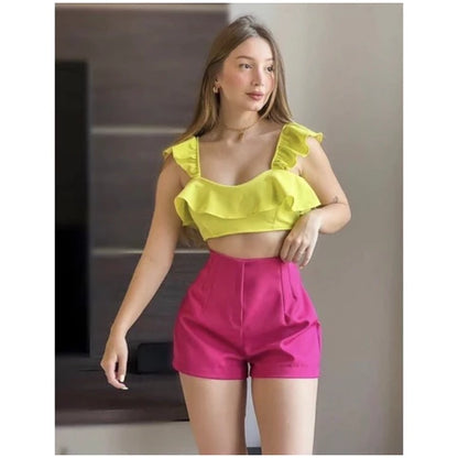 Short Feminino Alfaiataria com Bolsos