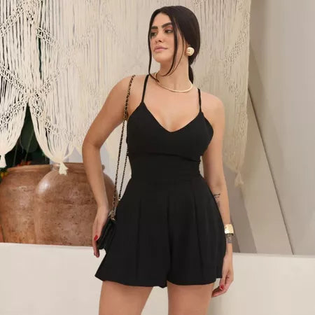 Macaquinho Curto Liso com Costas Cruzadas e Bojo