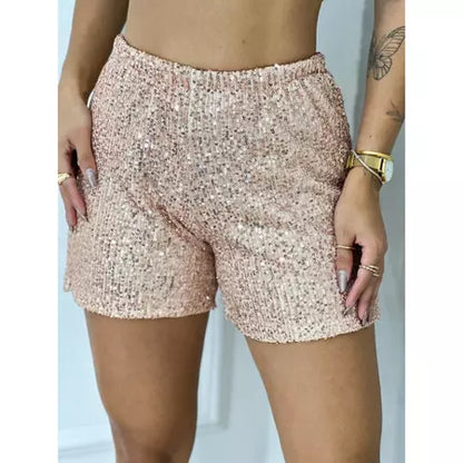 Promoção Exclusiva: Na compra de Short Feminino - Ganhe um Colar Curto