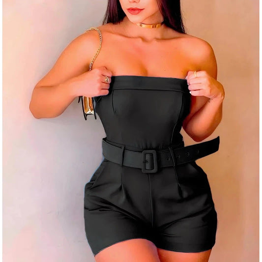 Macaquinho Feminino Alfaiataria Curto com Cinto Simples Glamour